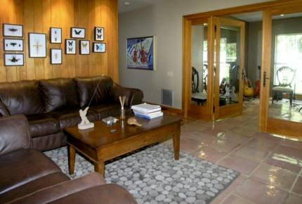 Ile d'Orléans Mansion (near Old Quebec City) - Ste-Pétronille, Canada