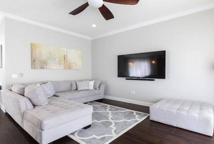 Six Miles to Disney in Luxurious Reunion Resort! - Reunion, Florida