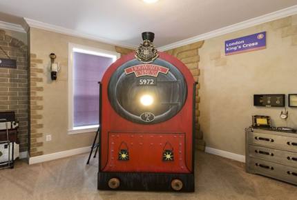 Six Miles to Disney in Luxurious Reunion Resort! - Reunion, Florida