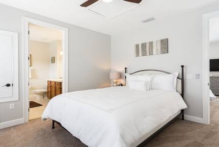 Six Miles to Disney in Luxurious Reunion Resort! - Reunion, Florida