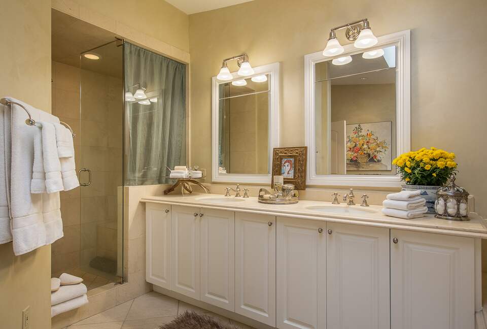 Vail Mountain Getaway - Vail, Colorado