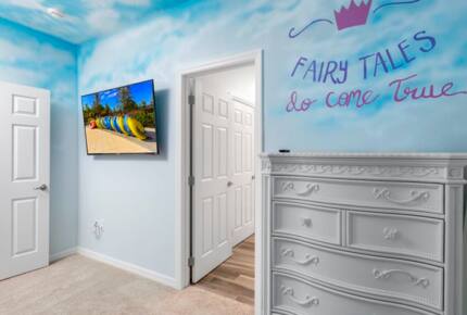 Ultimate Villa - Davenport, Florida