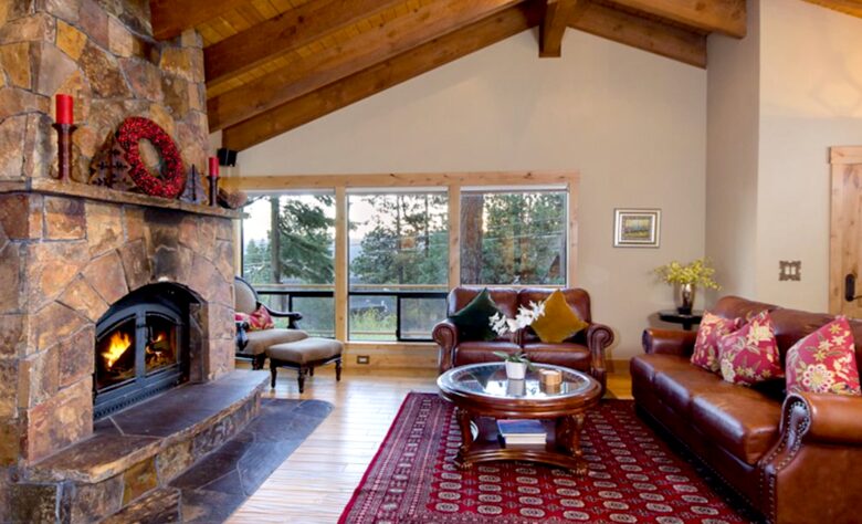 North Lake Tahoe: Lakewood Lodge - Tahoe City, California