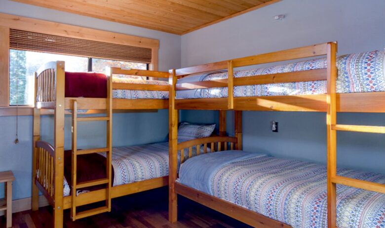 North Lake Tahoe: Lakewood Lodge - Tahoe City, California