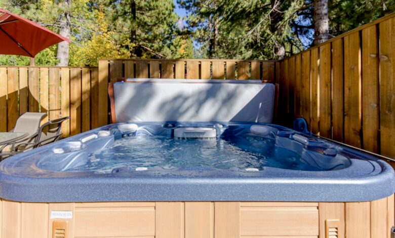 North Lake Tahoe: Lakewood Lodge - Tahoe City, California