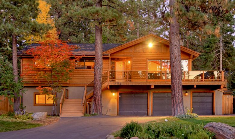 North Lake Tahoe: Lakewood Lodge - Tahoe City, California