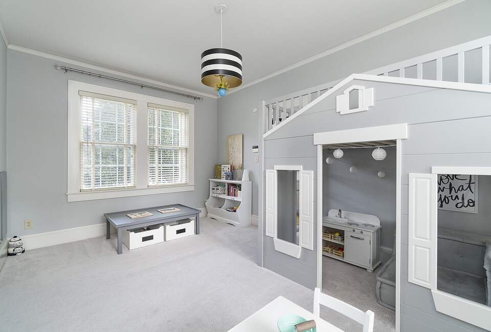 Marshall Art House in Downtown Greenville - Greenville, South Carolina