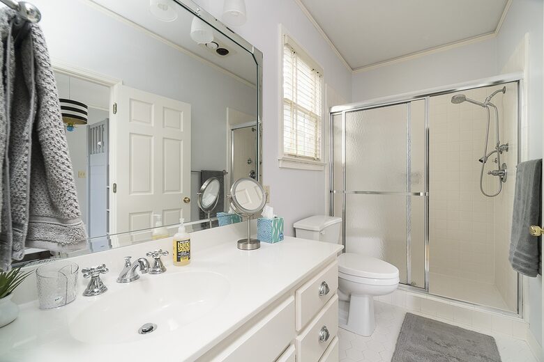 Marshall Art House in Downtown Greenville - Greenville, South Carolina