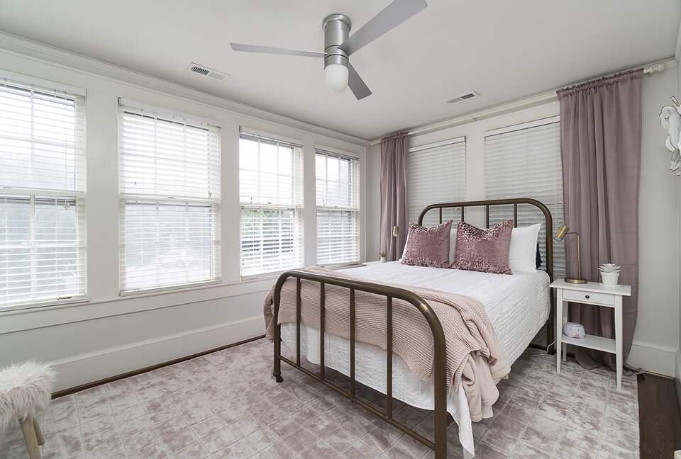 Marshall Art House in Downtown Greenville - Greenville, South Carolina