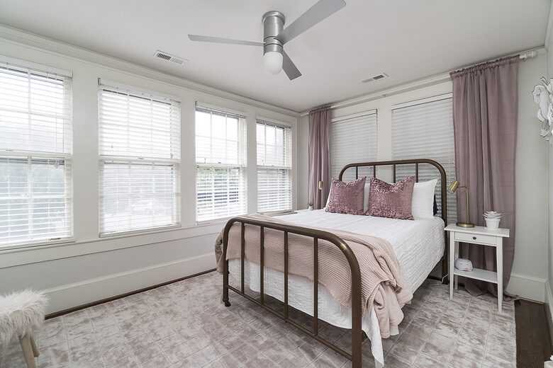 Marshall Art House in Downtown Greenville - Greenville, South Carolina