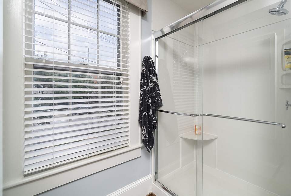 Marshall Art House in Downtown Greenville - Greenville, South Carolina