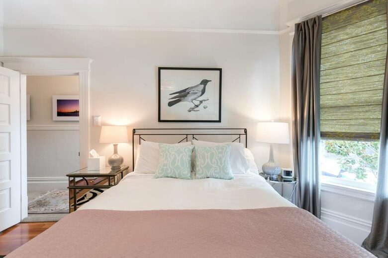 Sophisticated Victorian Flat Between Castro & Mission Dolores - San Francisco, California