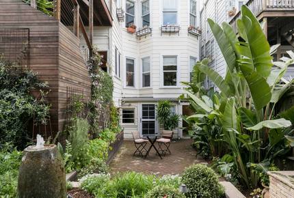 Sophisticated Victorian Flat Between Castro & Mission Dolores - San Francisco, California