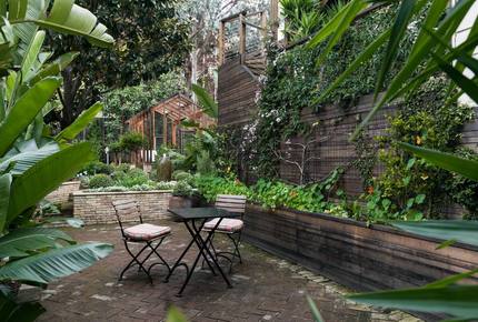Sophisticated Victorian Flat Between Castro & Mission Dolores - San Francisco, California