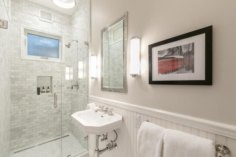 Sophisticated Victorian Flat Between Castro & Mission Dolores - San Francisco, California