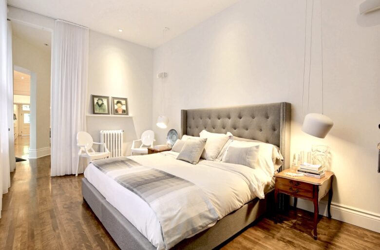 Luxurious Montreal Flat Facing Lafontaine Park - Montreal, Canada