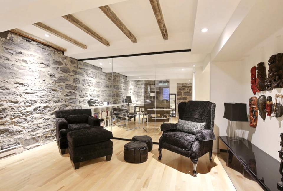 Luxurious Montreal Flat Facing Lafontaine Park - Montreal, Canada