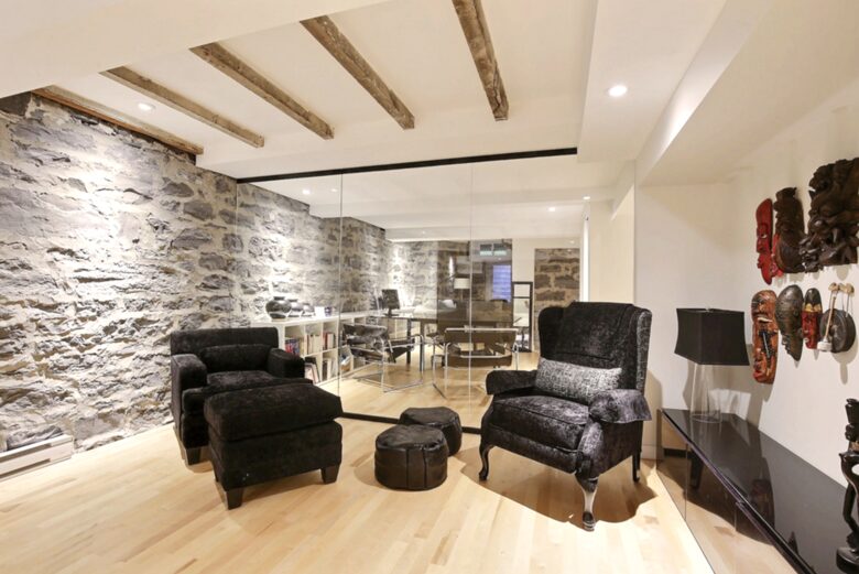 Luxurious Montreal Flat Facing Lafontaine Park - Montreal, Canada