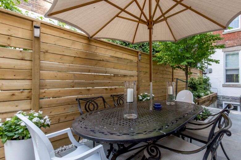 Luxurious Montreal Flat Facing Lafontaine Park - Montreal, Canada