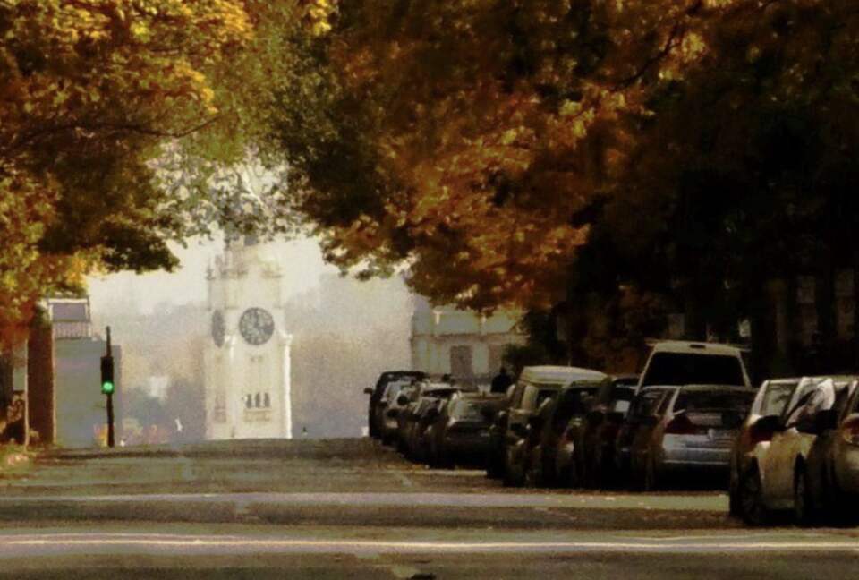 Luxurious Montreal Flat Facing Lafontaine Park - Montreal, Canada