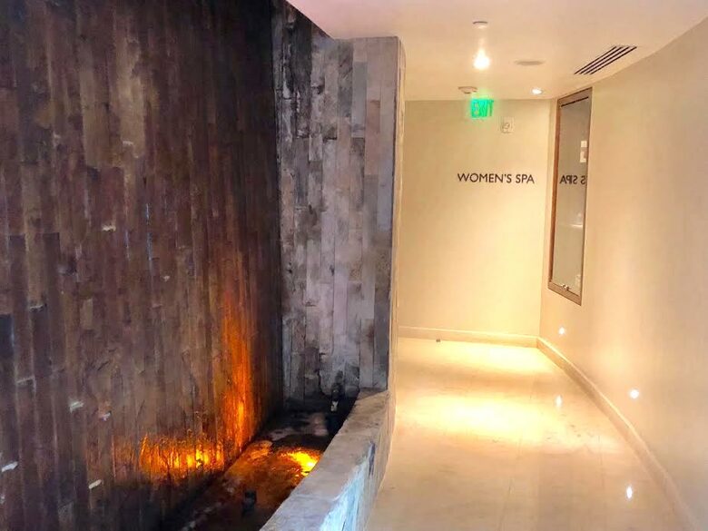 Ocean View Carillon Luxury Wellness Resort - Miami Beach, Florida