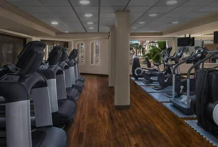 Marriott Marbella Beach Club Luxury Apartment - Marbella, Spain