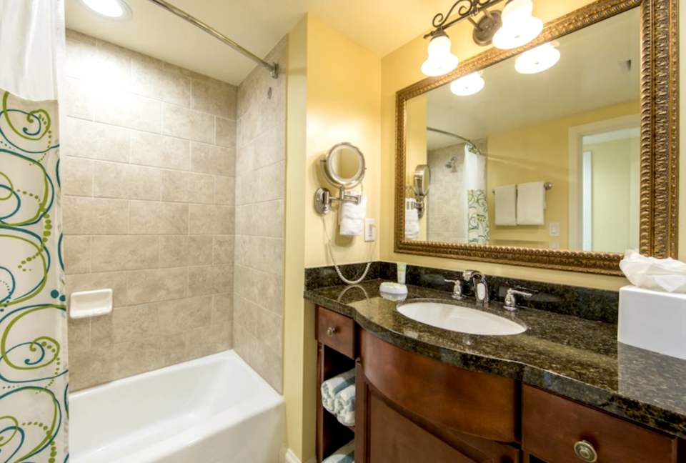 Marriott's Frenchman's Cove - Two-Bedroom Villa - Bellevue, Virgin Islands, U.S.