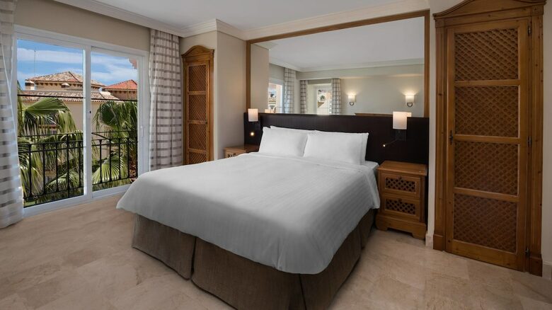 Marriott Marbella Beach Club Luxury Apartment - Marbella, Spain