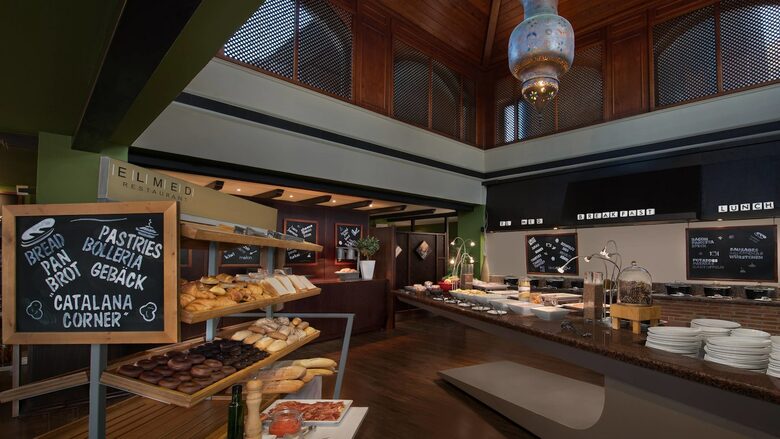 Marriott Marbella Beach Club Luxury Apartment - Marbella, Spain