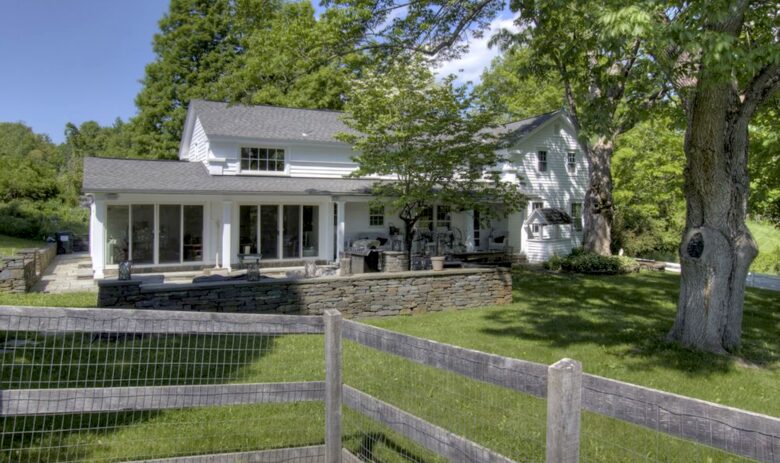 Upstate Country Estate - Chatham, New York