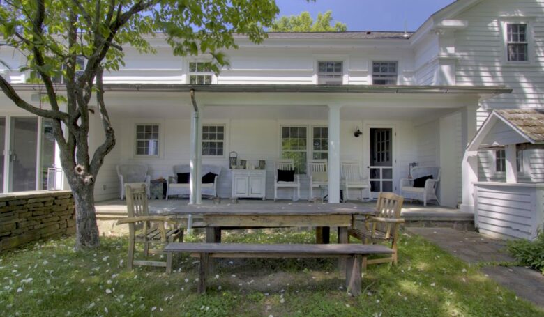 Upstate Country Estate - Chatham, New York