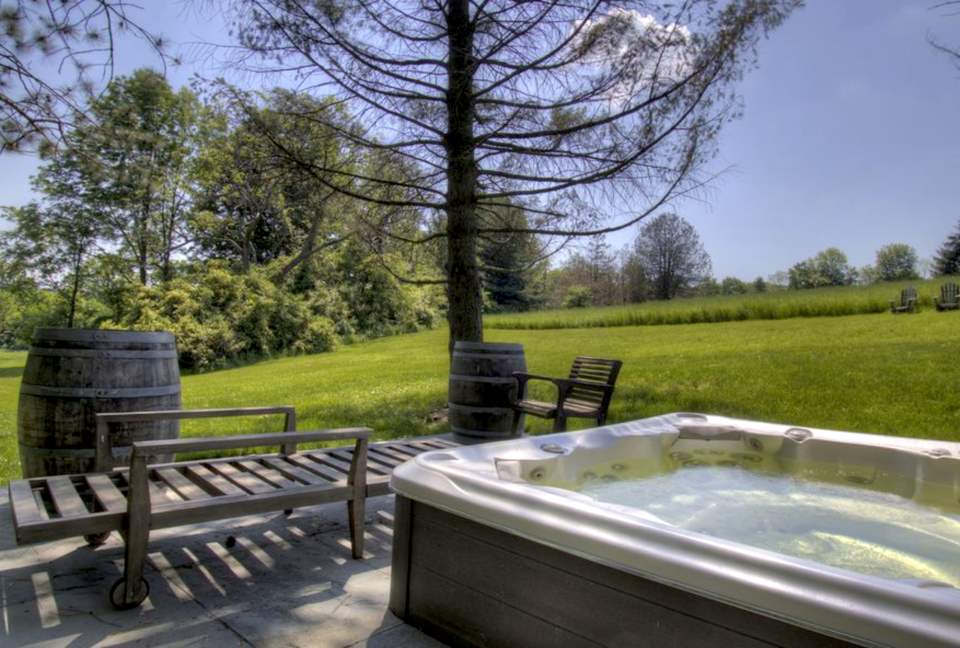 Upstate Country Estate - Chatham, New York