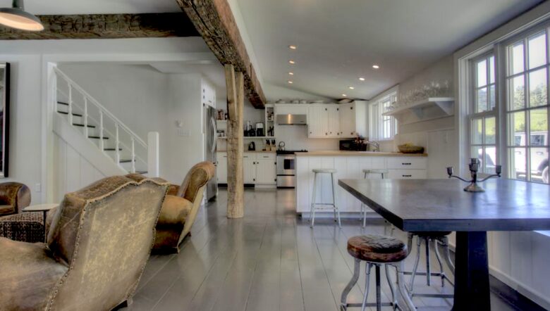 Upstate Country Estate - Chatham, New York