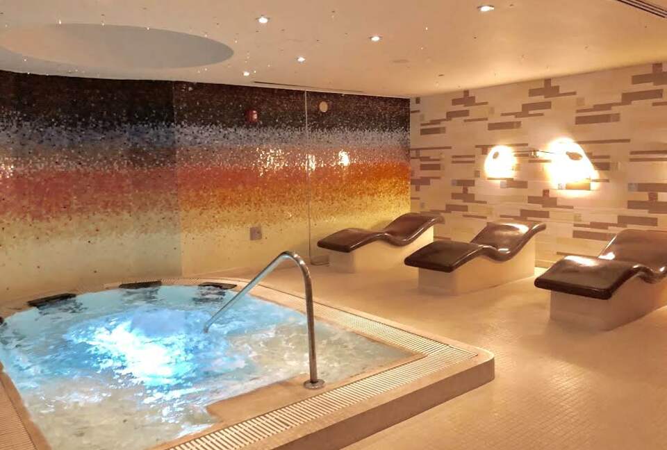 Ocean View Carillon Luxury Wellness Resort - Miami Beach, Florida