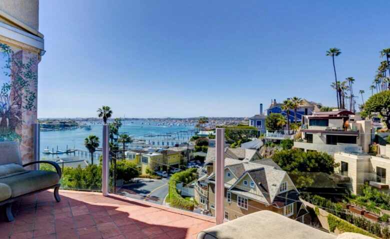 Ocean and Bay View Luxury Villa - Corona del Mar, California