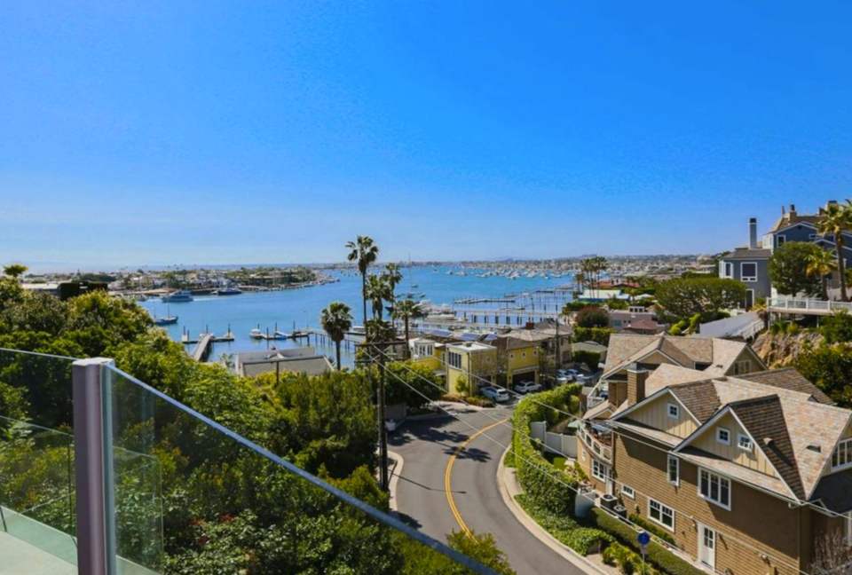 Ocean and Bay View Luxury Villa - Corona del Mar, California