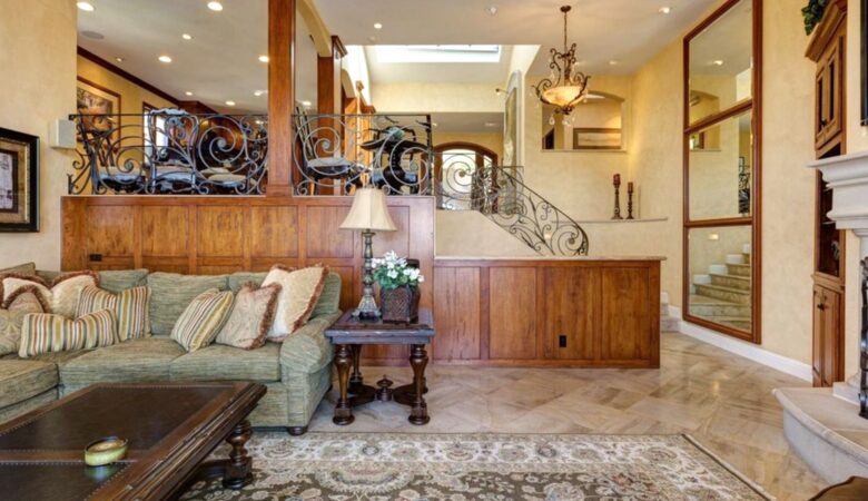 Ocean and Bay View Luxury Villa - Corona del Mar, California