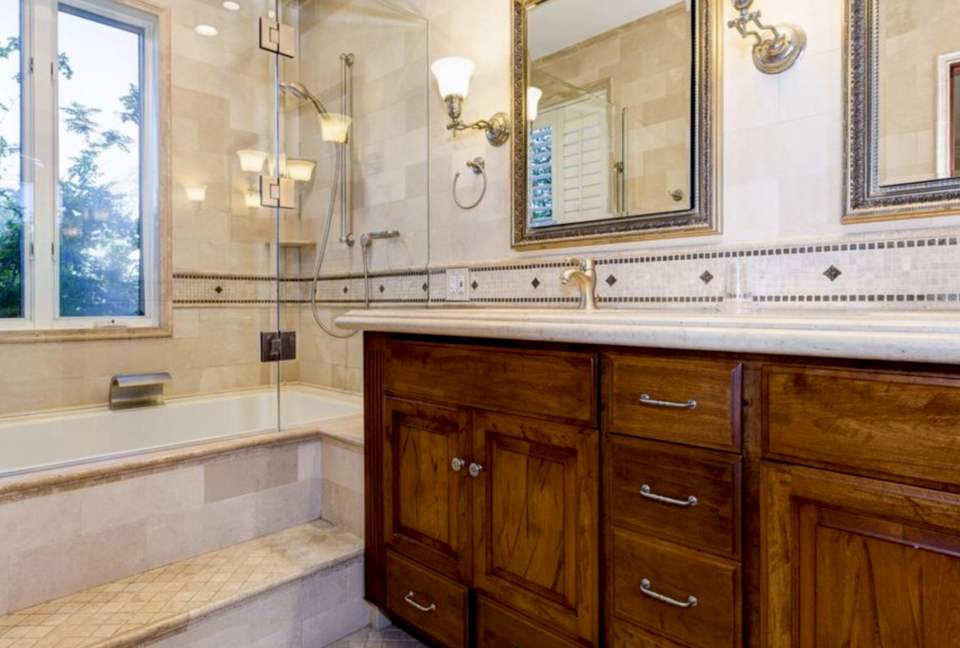 Ocean and Bay View Luxury Villa - Corona del Mar, California