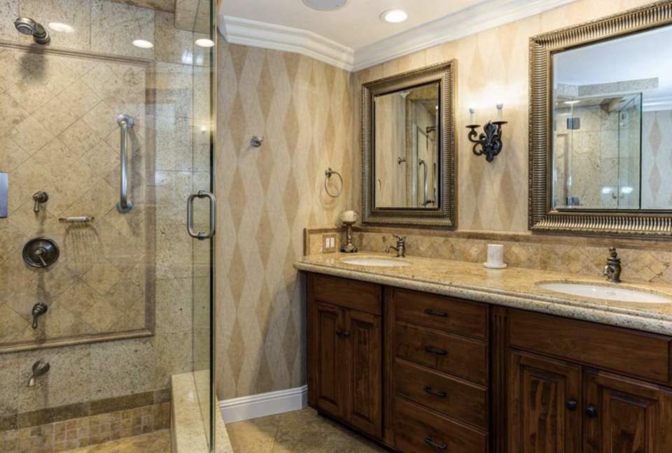 Ocean and Bay View Luxury Villa - Corona del Mar, California