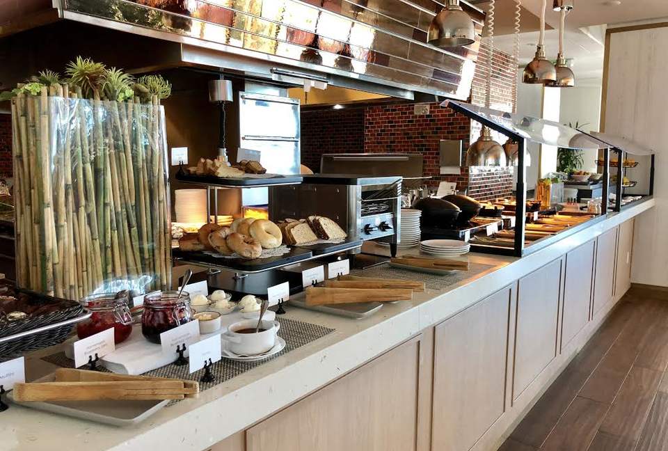 Ocean View Carillon Luxury Wellness Resort - Miami Beach, Florida