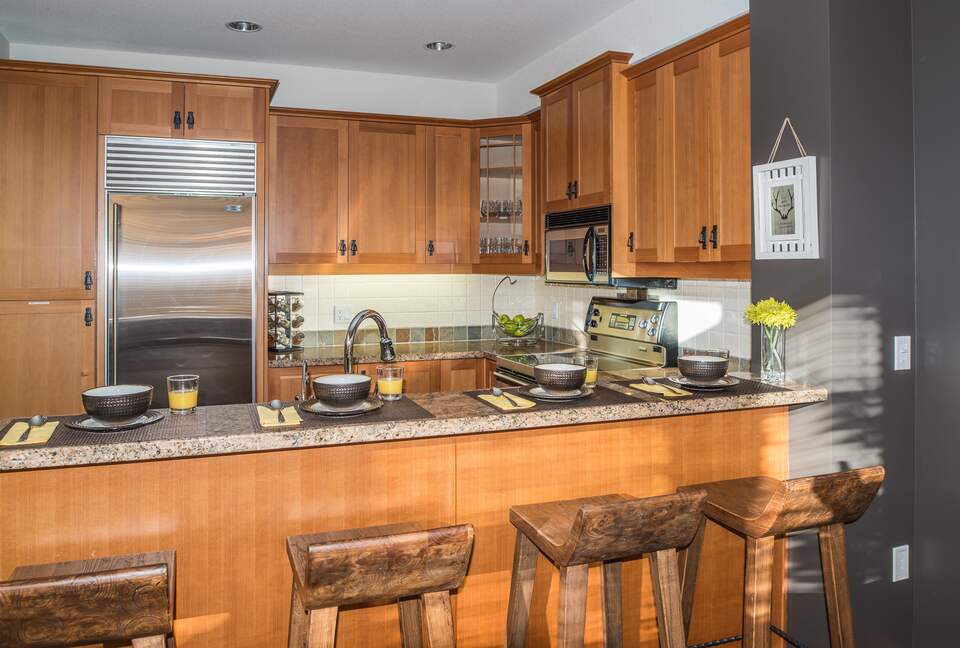 Lone Wolf Chalet Panorama Mountain - Panorama, Canada