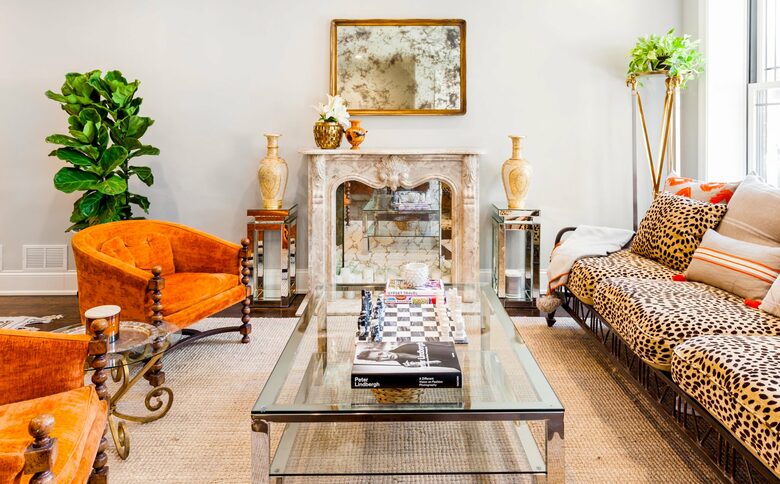 Hot Home in Wicker Park - Chicago, Illinois