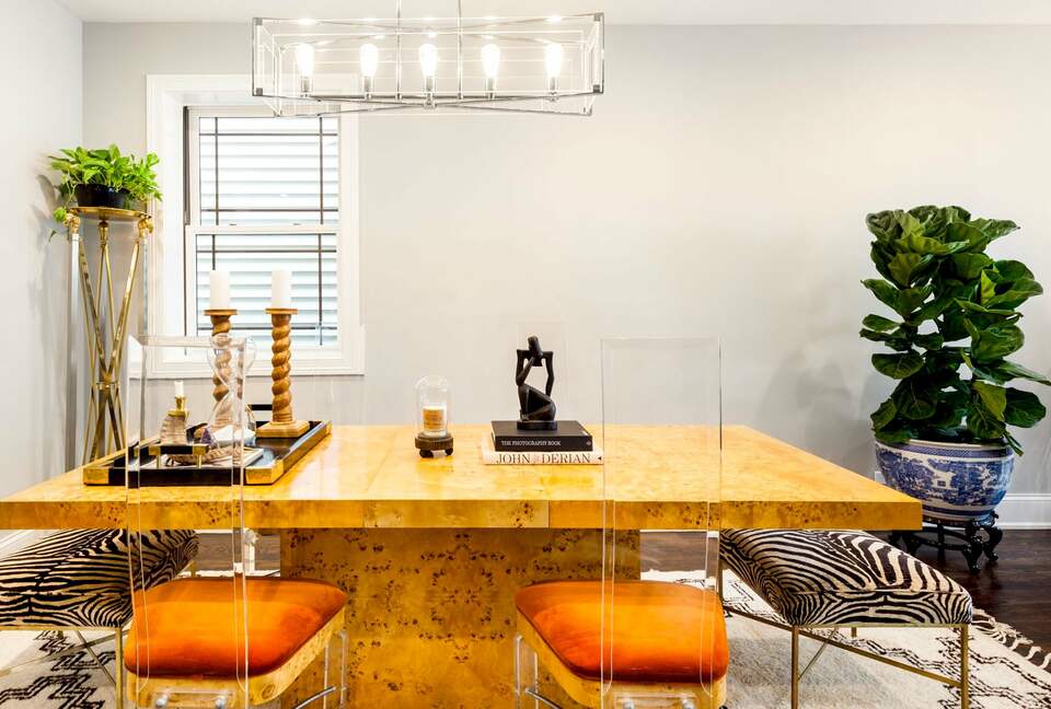 Hot Home in Wicker Park - Chicago, Illinois