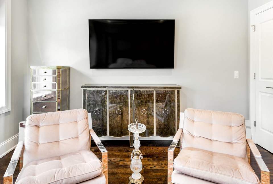 Hot Home in Wicker Park - Chicago, Illinois