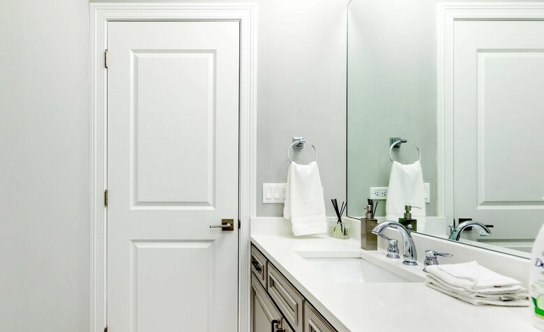 Hot Home in Wicker Park - Chicago, Illinois