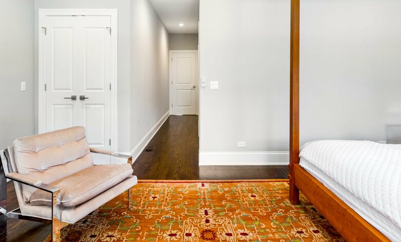 Hot Home in Wicker Park - Chicago, Illinois