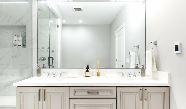 Hot Home in Wicker Park - Chicago, Illinois