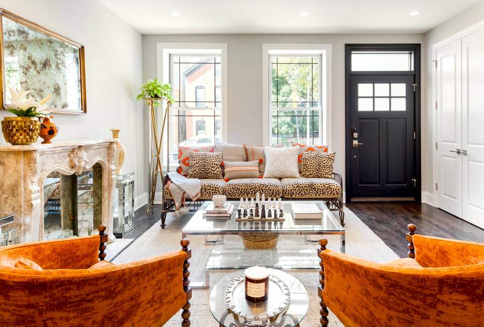 Hot Home in Wicker Park - Chicago, Illinois