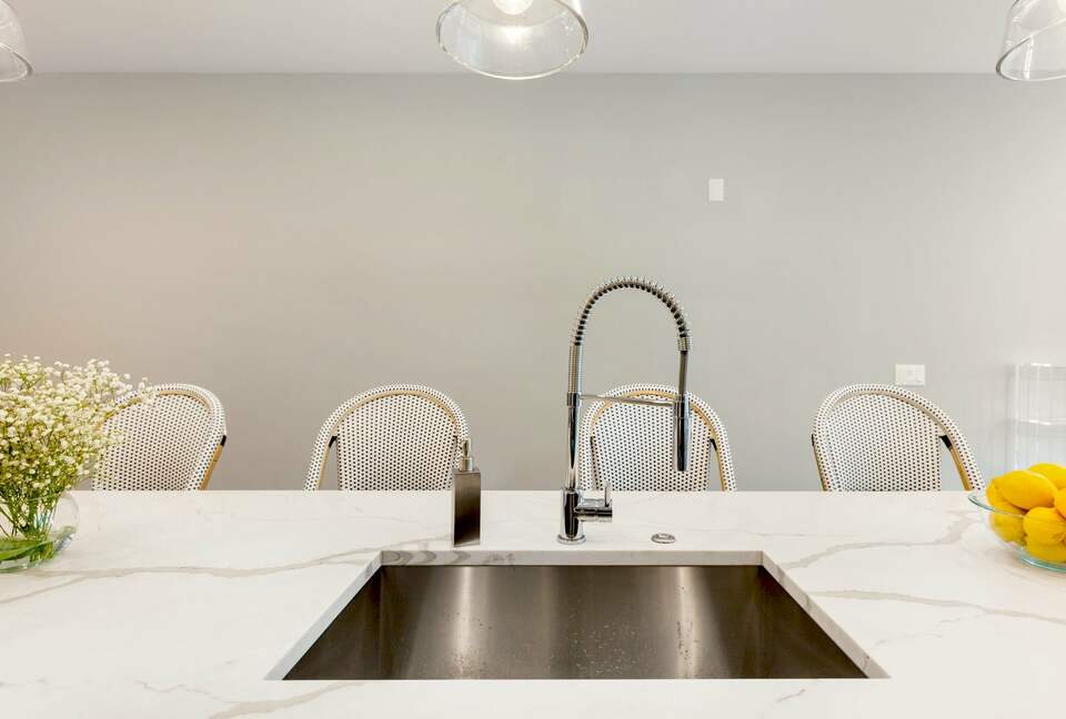 Hot Home in Wicker Park - Chicago, Illinois