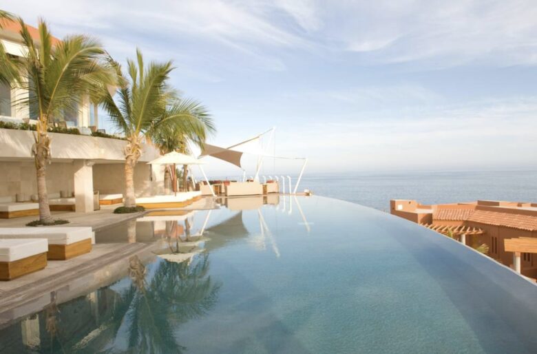 Baja Point (Formerly Grand Regina) Oceanside Luxury Residence - San Jose del Cabo, Mexico